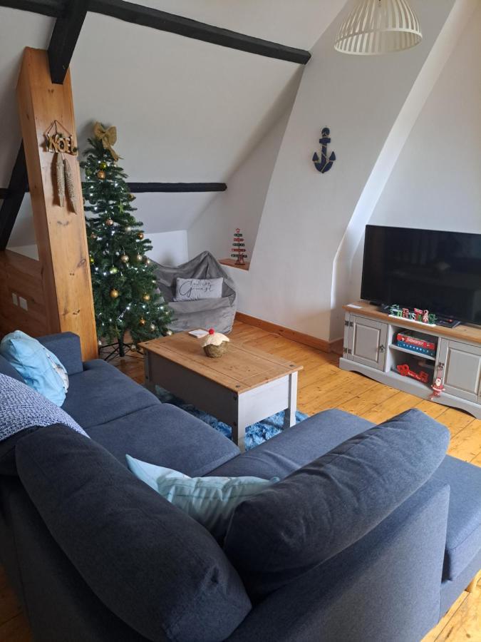 Harbour Loft! Newly Refurbished 3 Bed Flat! Burry Port Exterior photo